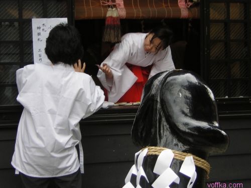 ��������� ���������� Kanamara Matsuri � ������